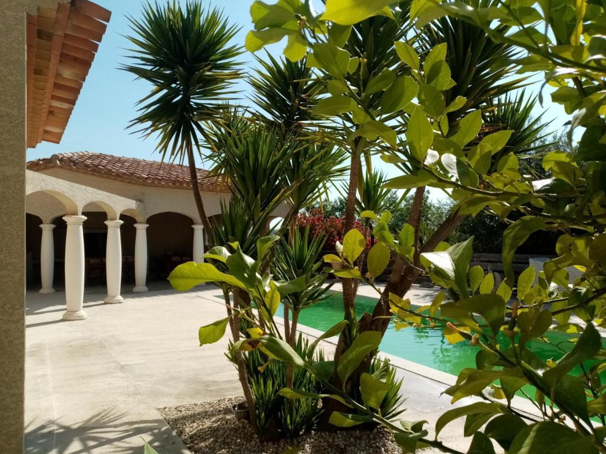 Вілла Bienvenue A L Hacienda Magalas Екстер'єр фото
